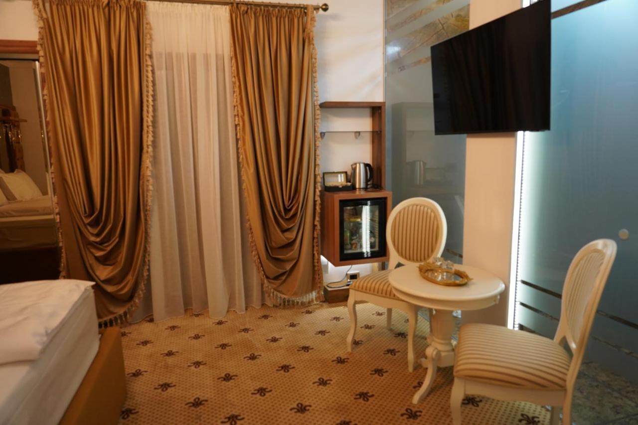 Vila Imperial One Luxury Boutique Hotel Făgăraş Exteriör bild