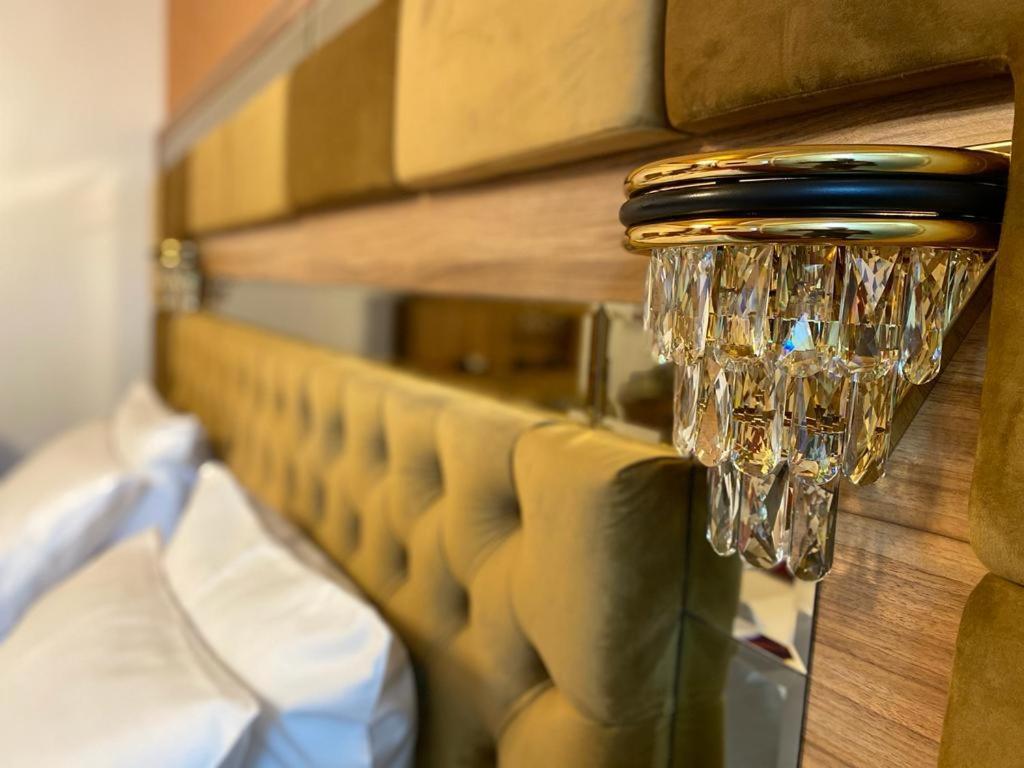 Vila Imperial One Luxury Boutique Hotel Făgăraş Exteriör bild