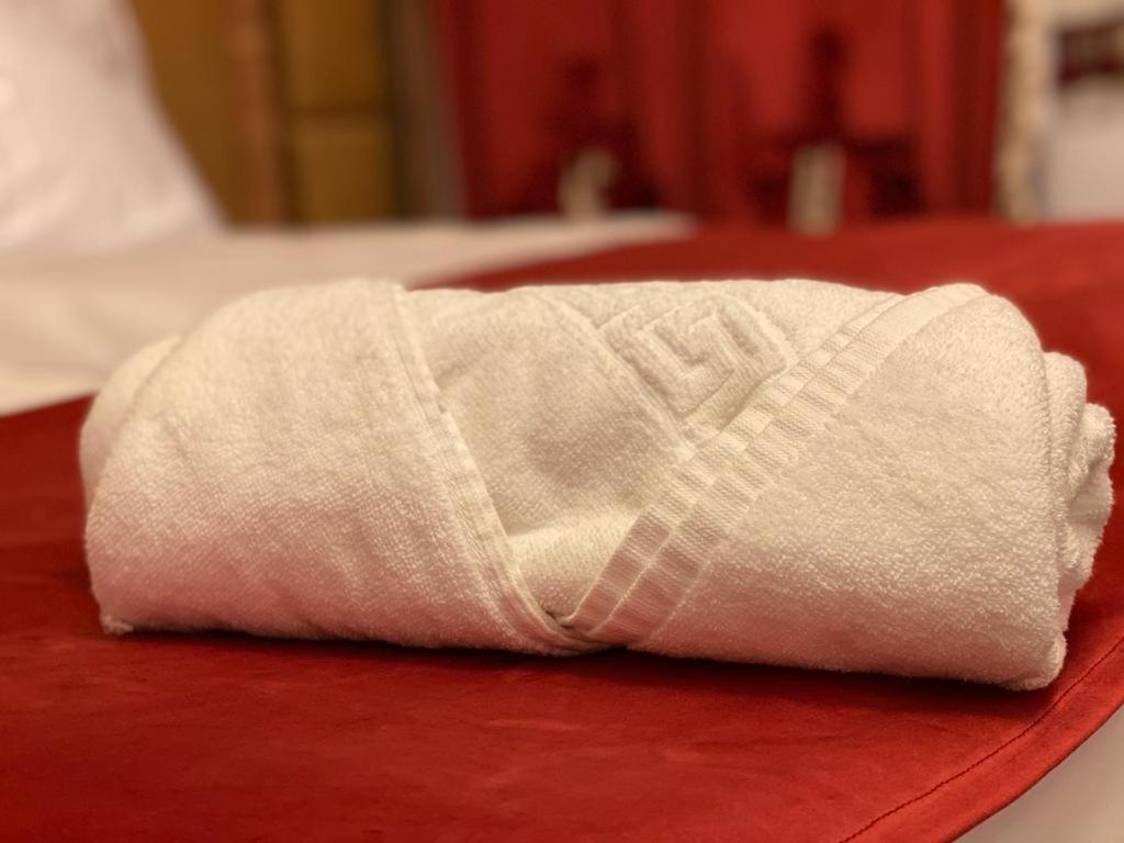 Vila Imperial One Luxury Boutique Hotel Făgăraş Exteriör bild
