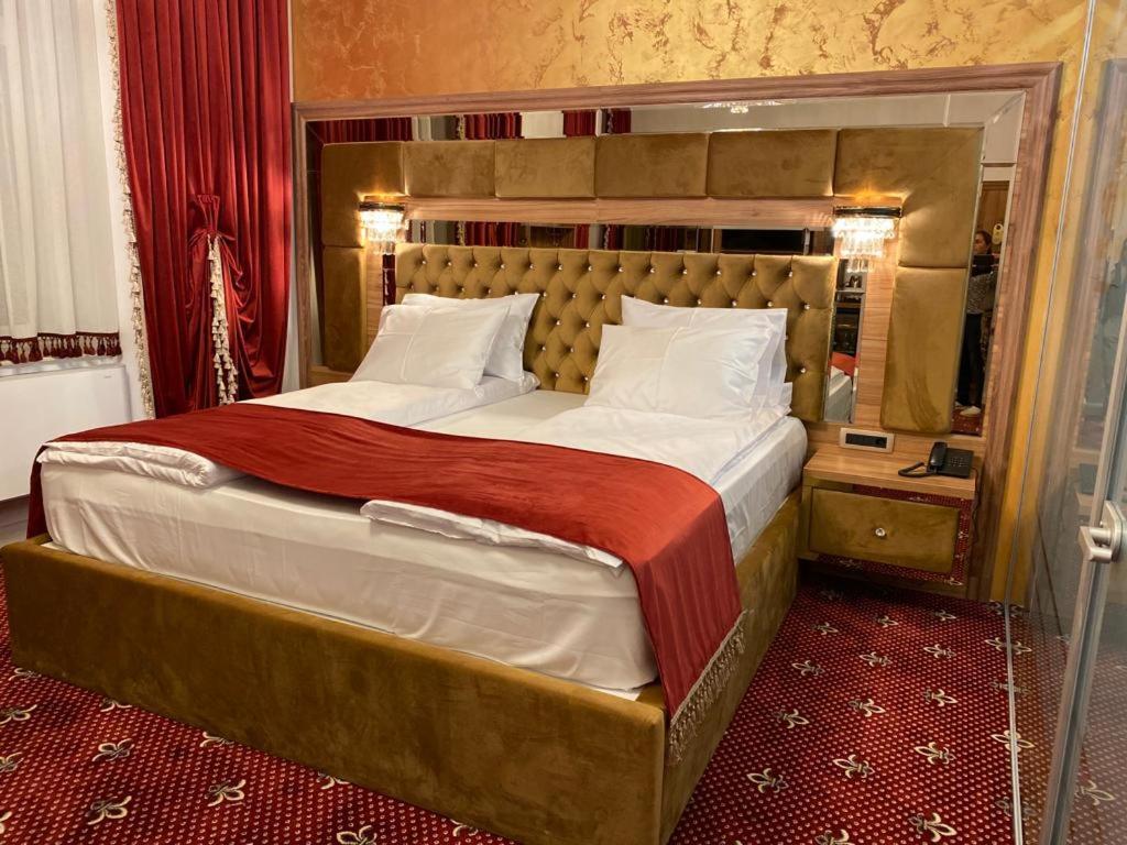 Vila Imperial One Luxury Boutique Hotel Făgăraş Exteriör bild
